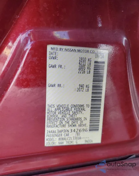 2015 Nissan Altima 2.5 z USA, uszkodzony, nr VIN 1N4AL3AP3FN342696